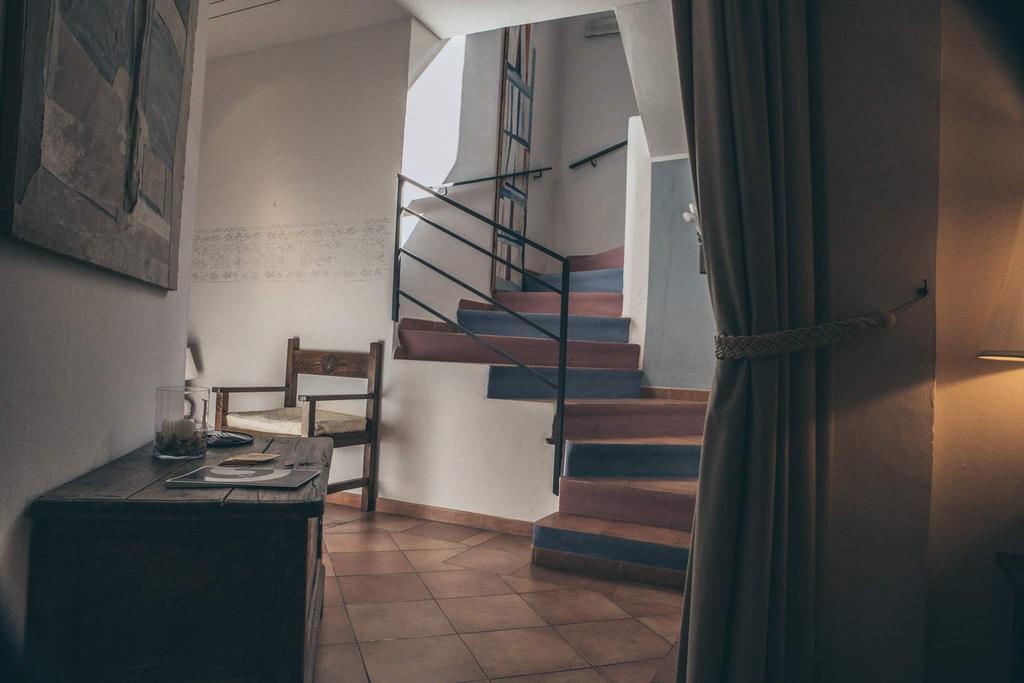 Locanda Sant'Andrea Hotel&Relais San Pantaleo Exterior foto